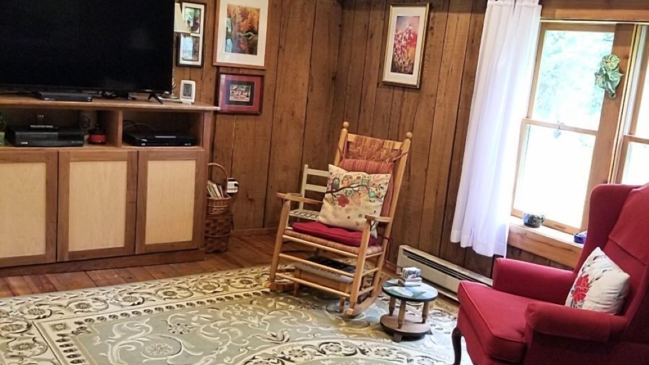 Photo of Livingroom in Bryson City