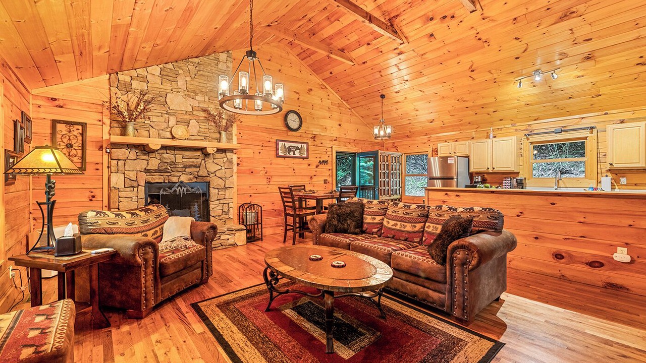 Photo of Livingroom in Waynesville