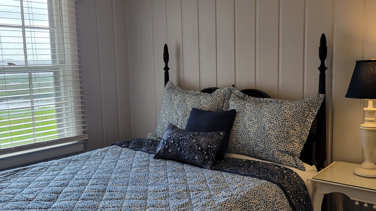 Photo of Bedroom in Ocean Isle Beach