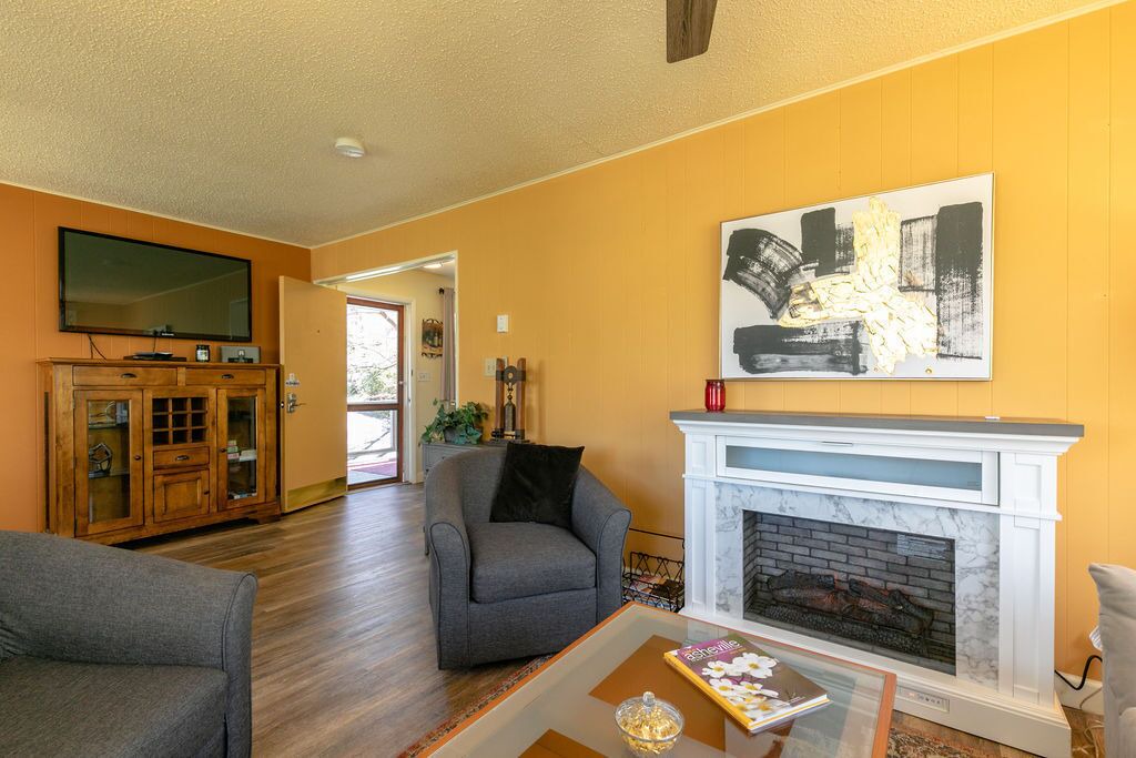 Photo of Livingroom in Kenilworth