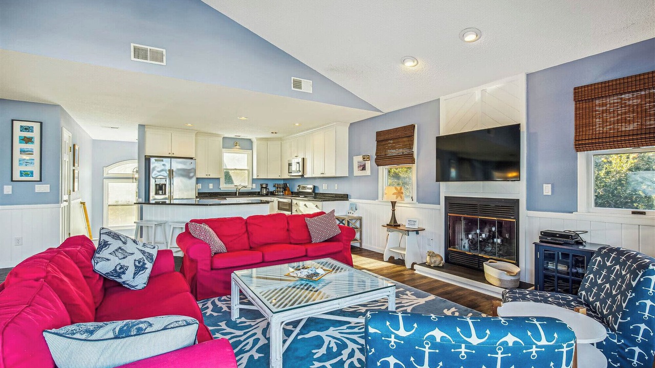 Photo of Livingroom in Whalehead Beach