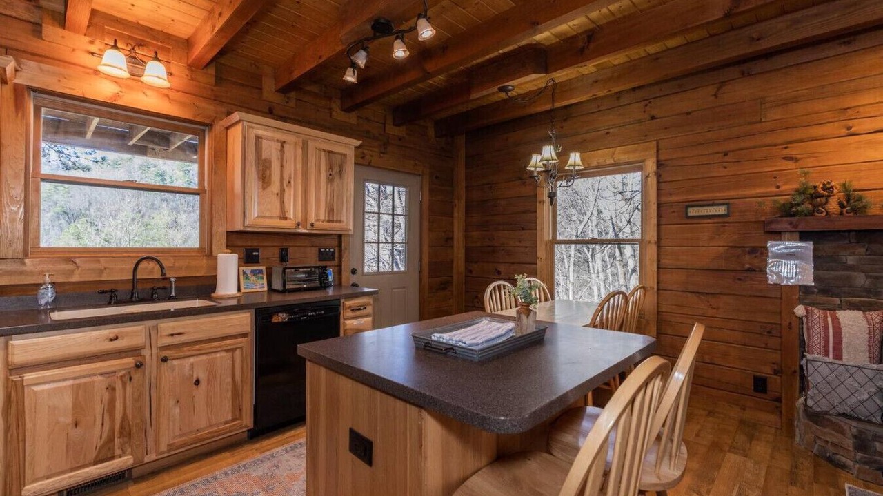 Photo of Kitchen in Deep Gap