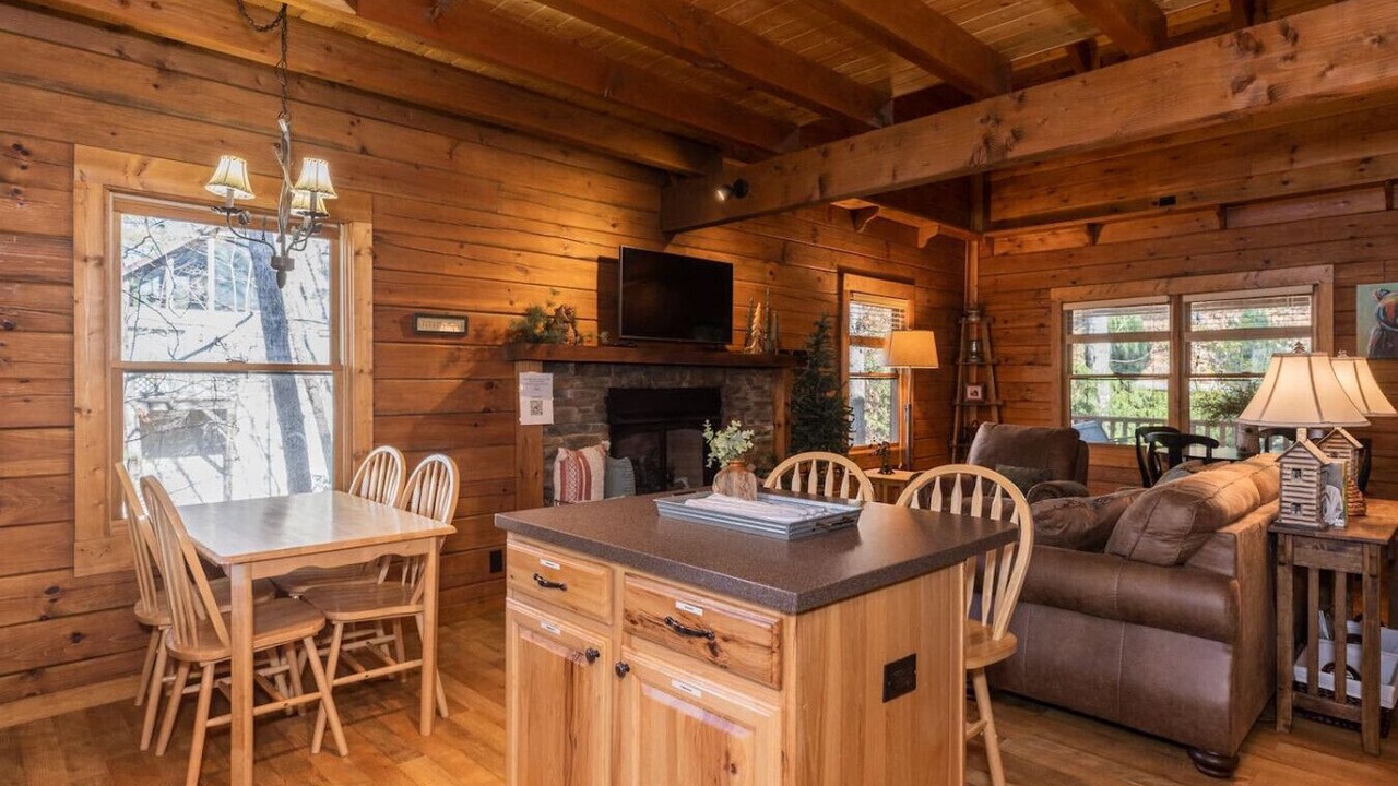 Photo of Livingroom in Deep Gap