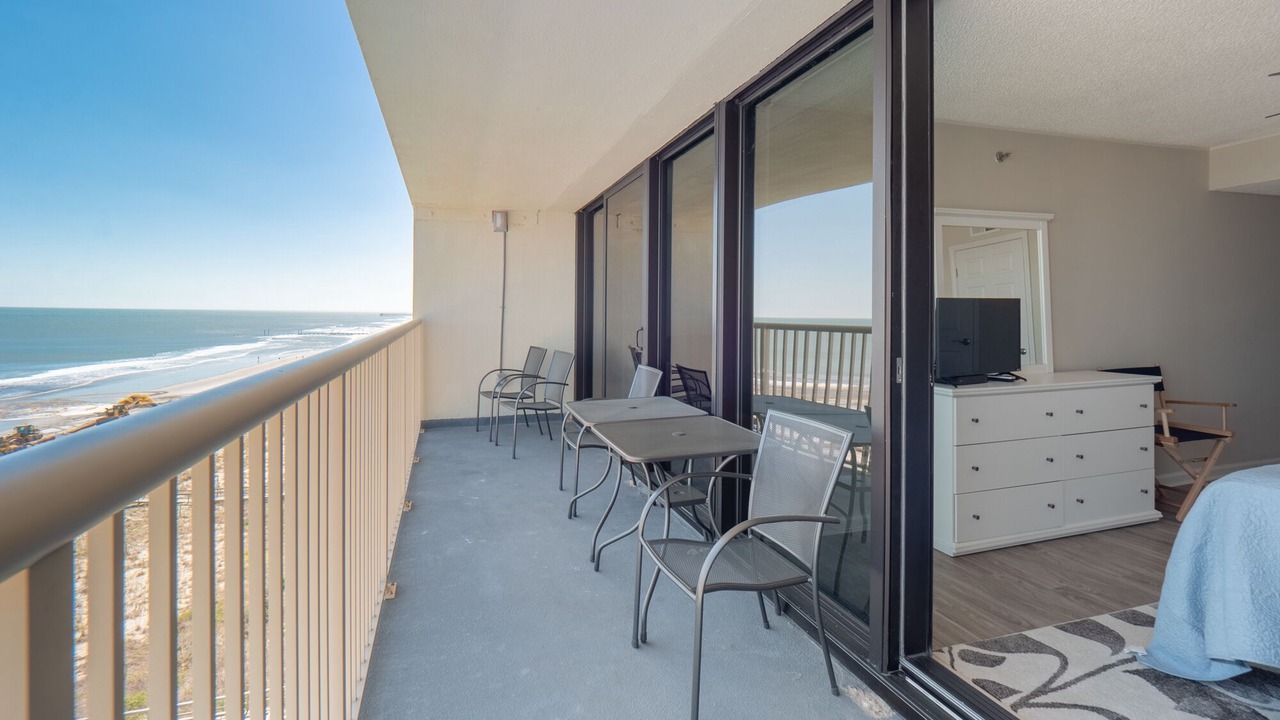 Photo of Patio Balcony in Wilmington Beach