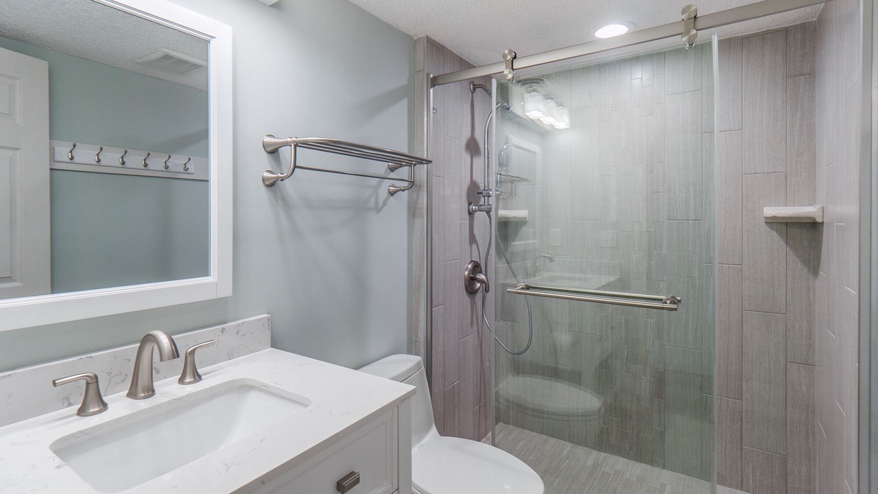 Photo of Bathroom in Wilmington Beach