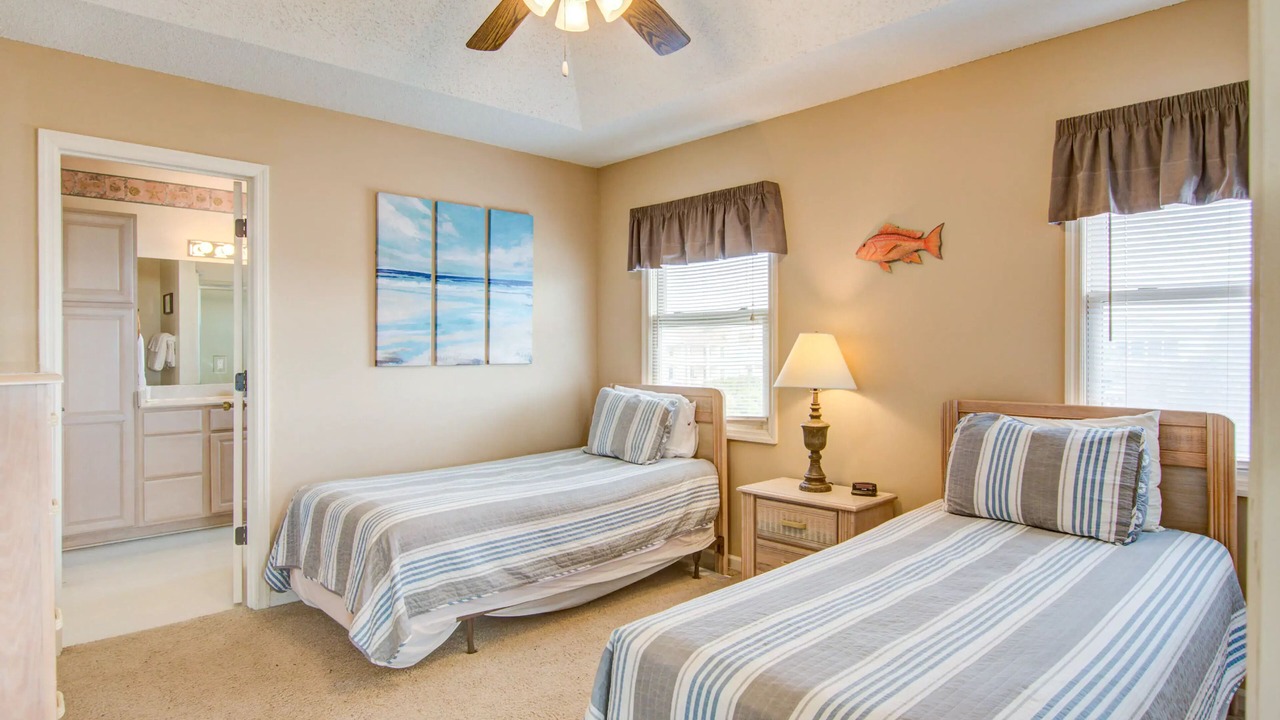 Photo of Bedroom in Holden Beach