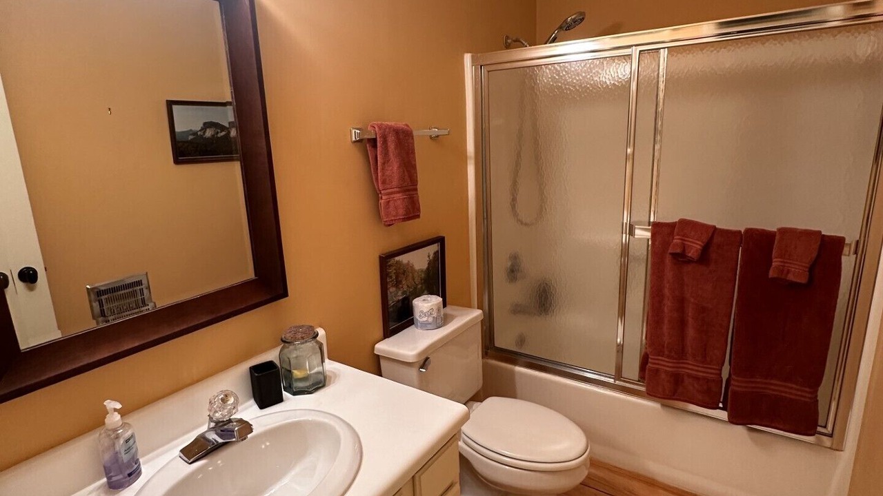 Photo of Bathroom in Highlands