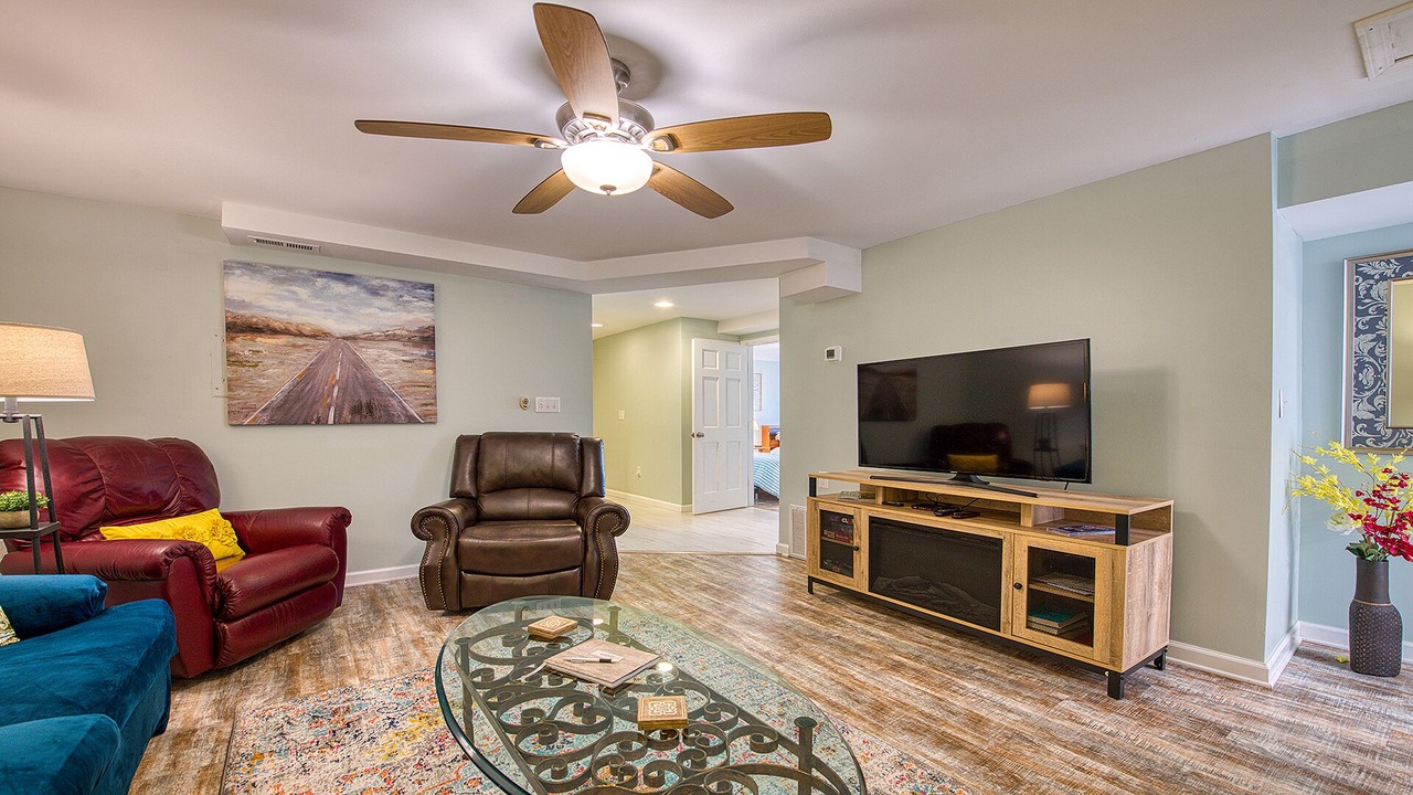 Photo of Livingroom in Lake Junaluska