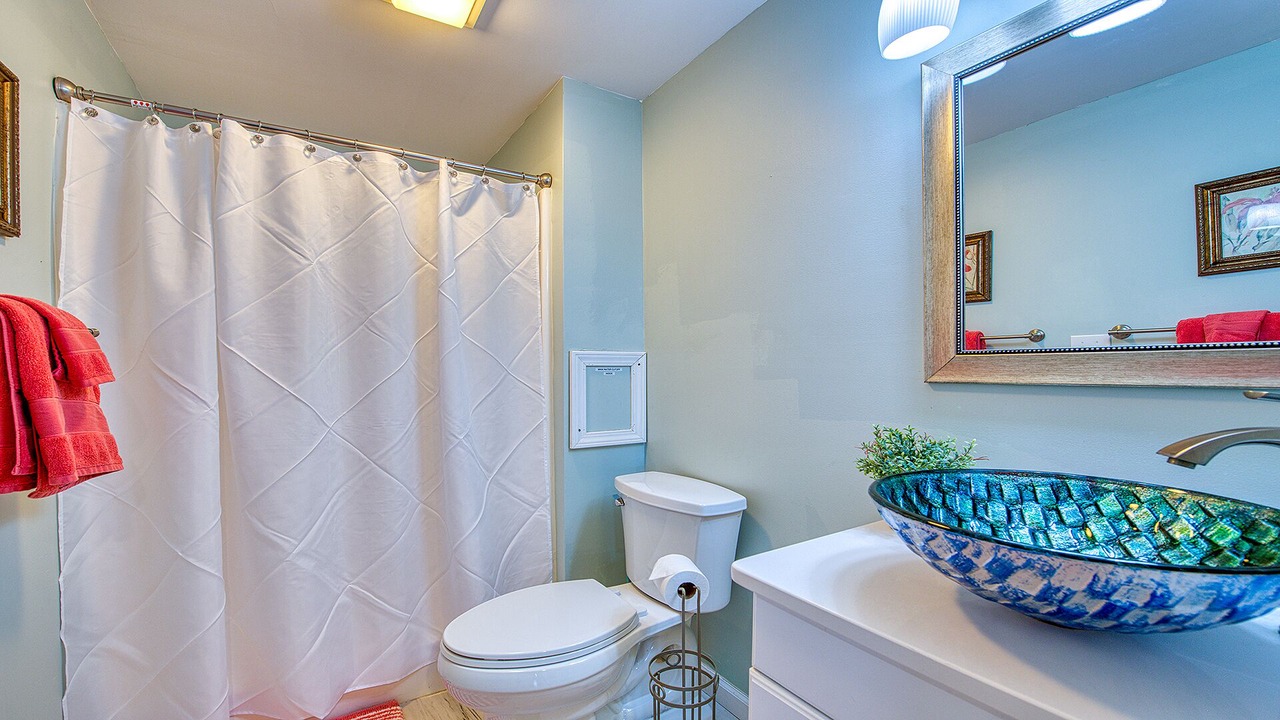 Photo of Bathroom in Lake Junaluska