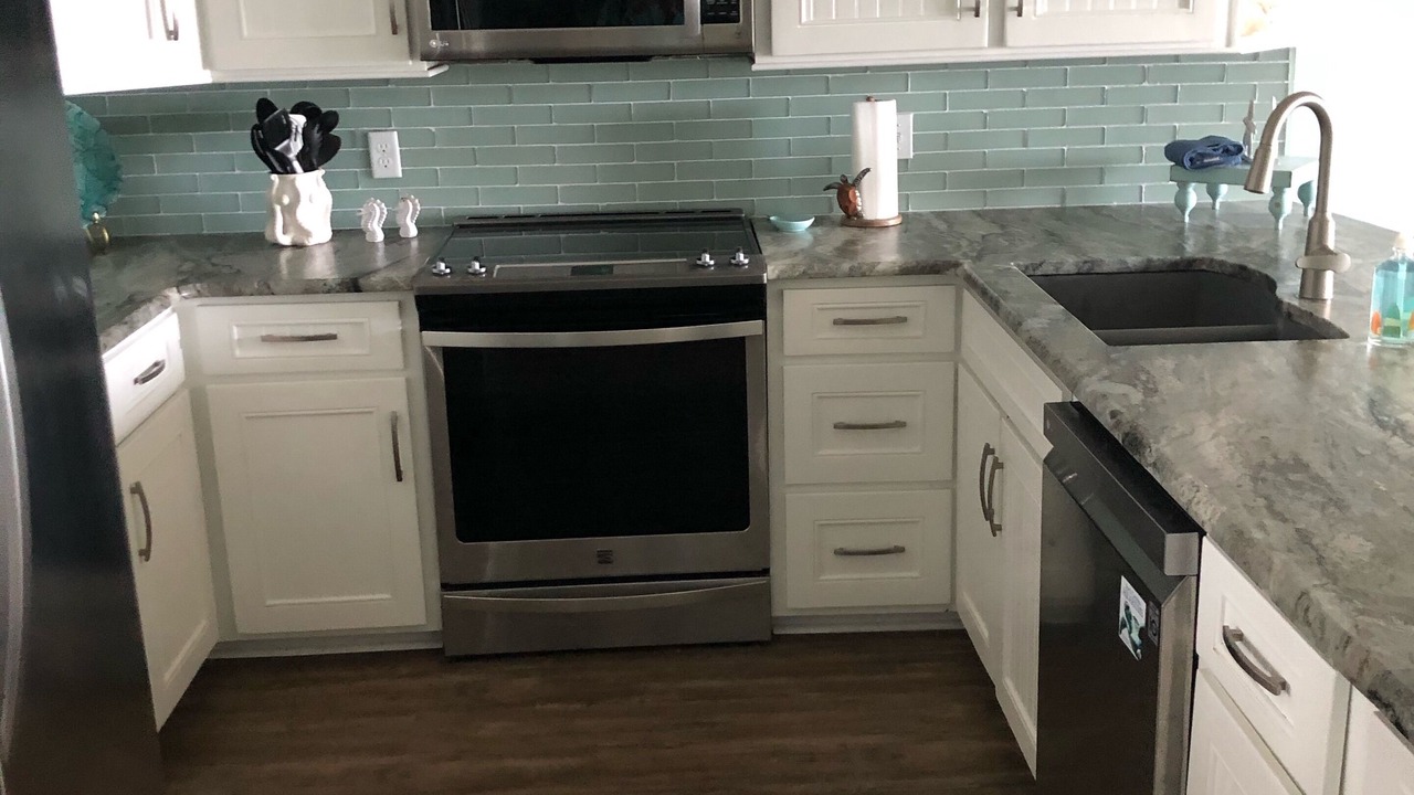 Photo of Kitchen in Pine Knoll Shores