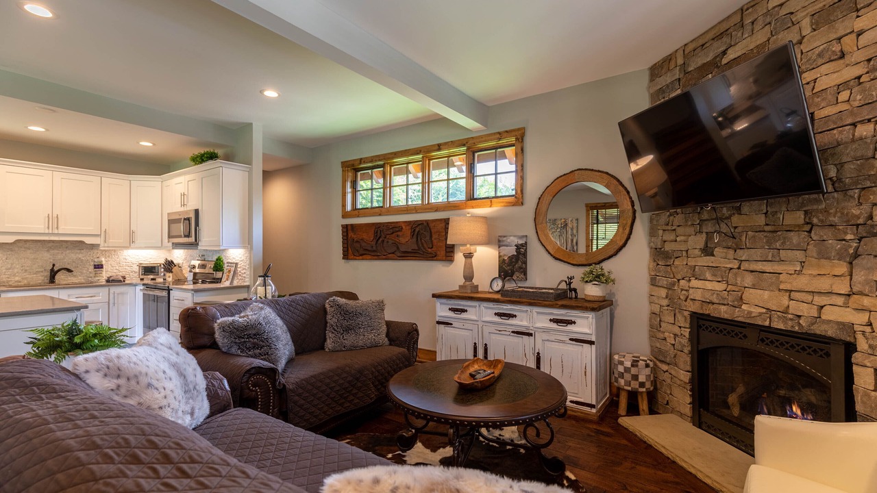 Photo of Livingroom in Elk Park