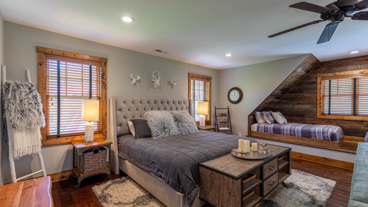 Photo of Bedroom in Elk Park