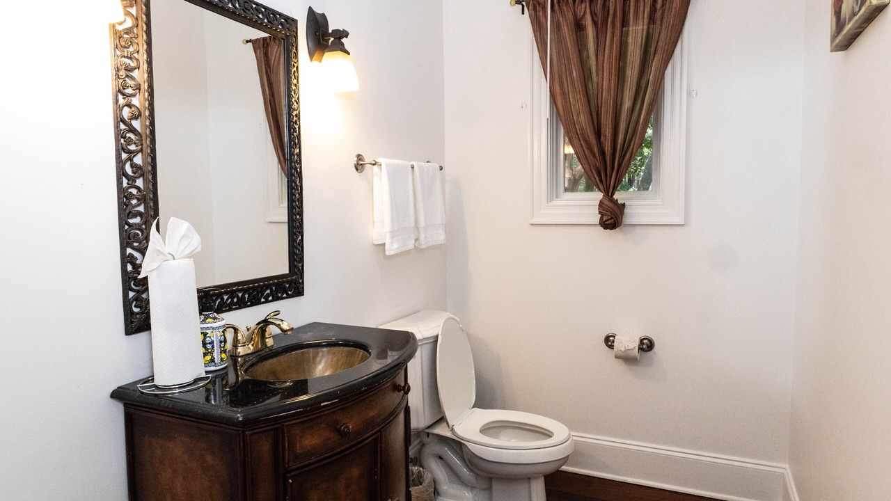 Photo of Bathroom in Apex