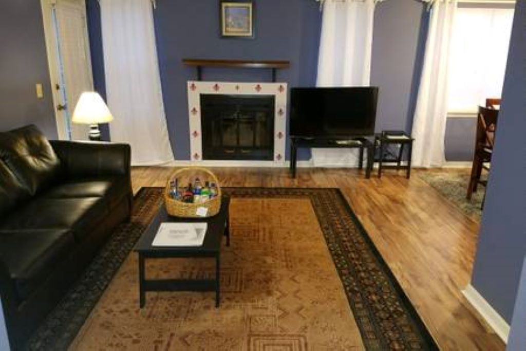 Photo of Livingroom in Greensboro