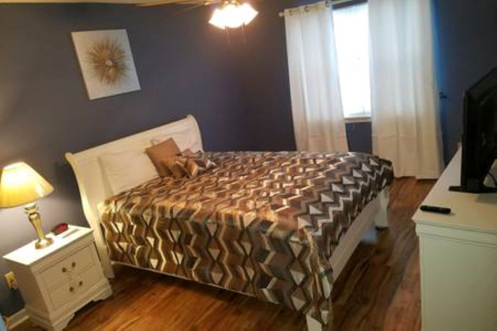 Photo of Bedroom in Greensboro