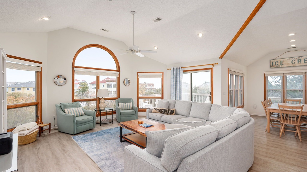 Photo of Bedroom in Whalehead Beach