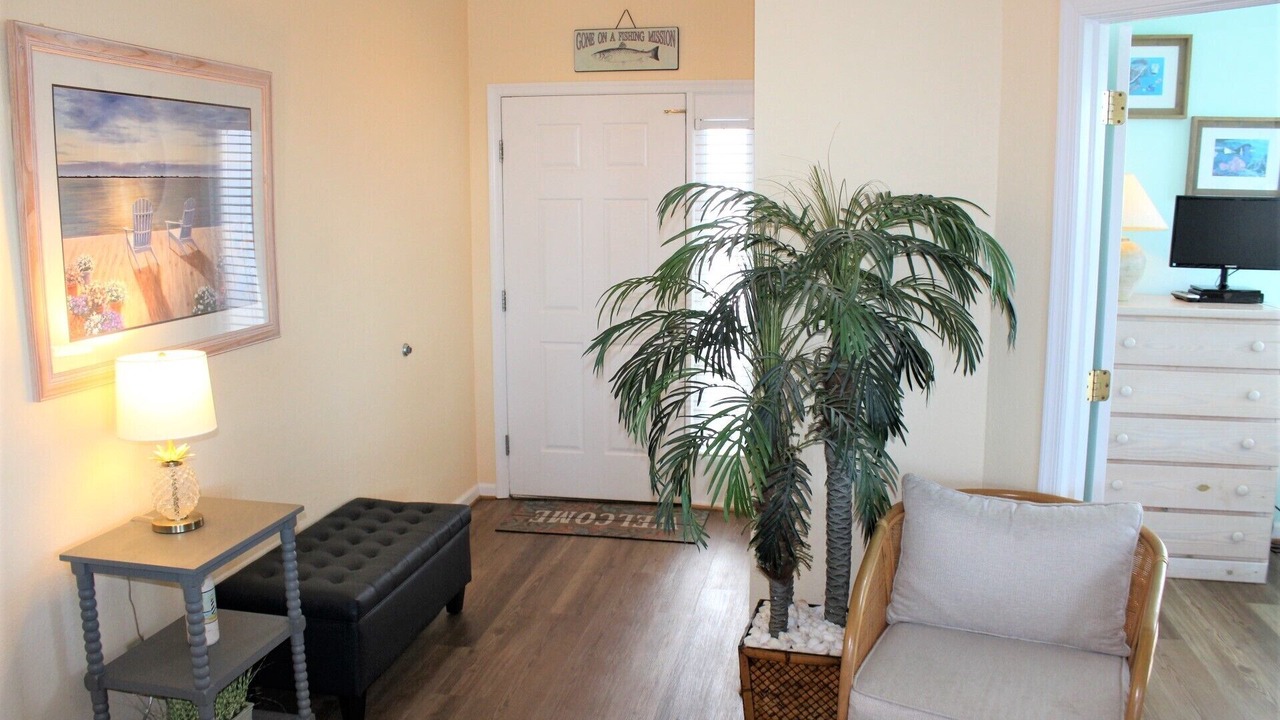 Photo of Livingroom in Manteo
