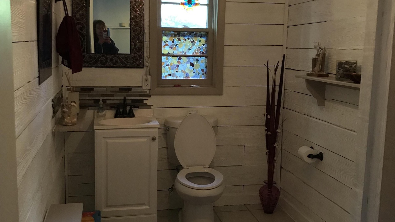Photo of Bathroom in Southern Shores