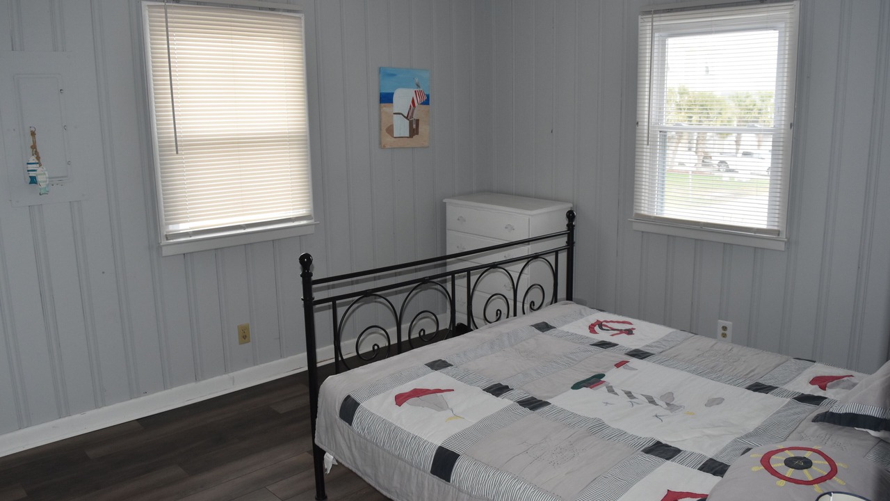 Photo of Bedroom in Ocean Isle Beach
