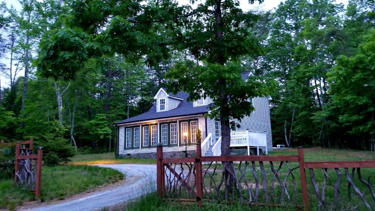 Photo of Outdoor in Lake Lure