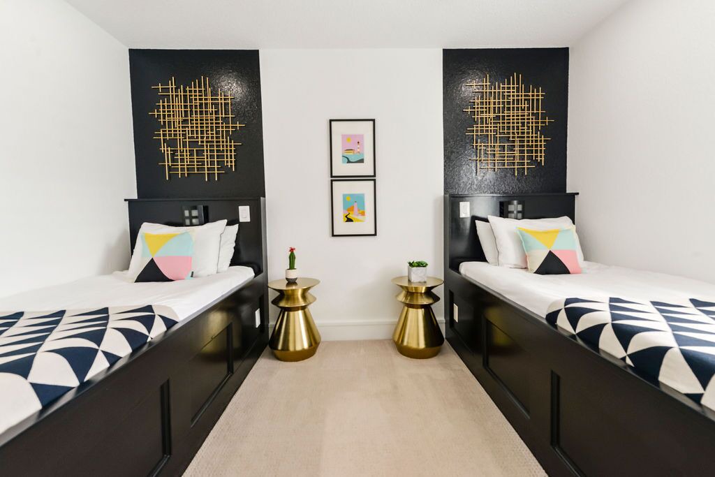 Photo of Bedroom in Colington