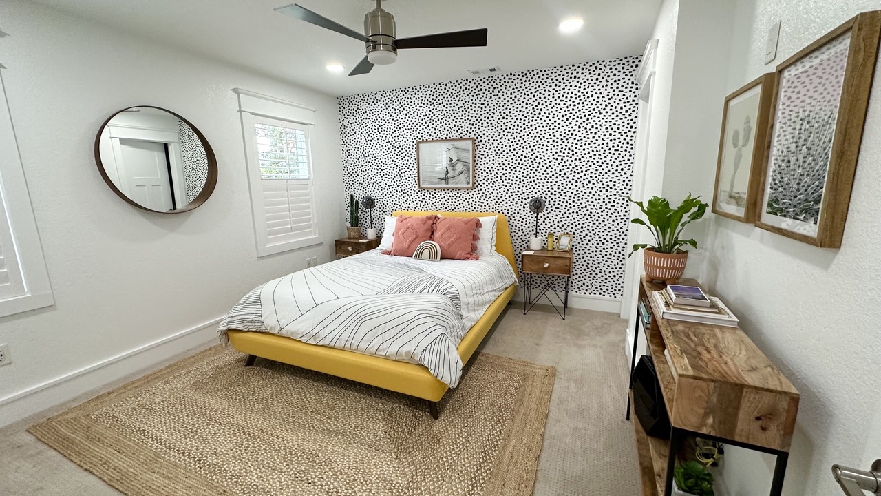 Photo of Bedroom in Colington