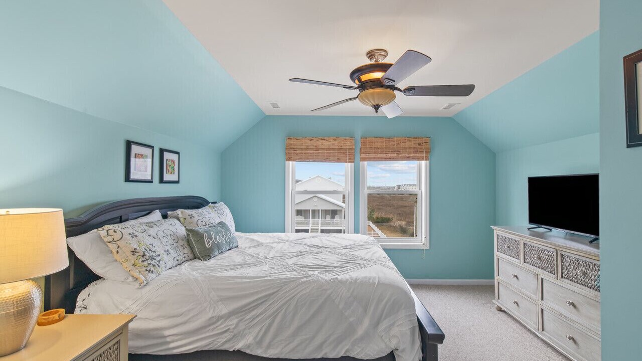 Photo of Bedroom in Surf City