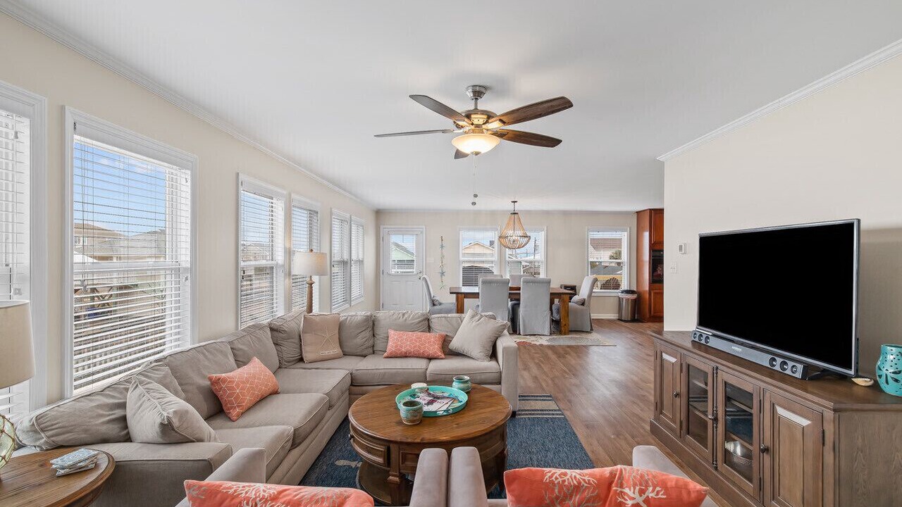 Photo of Livingroom in Surf City