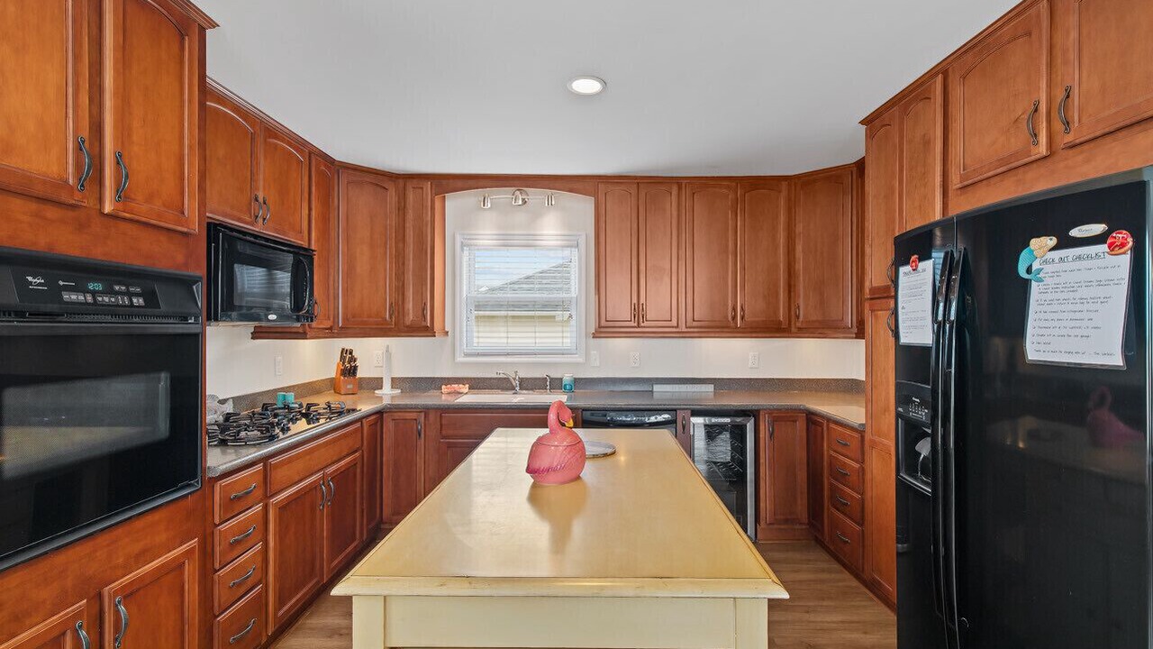 Photo of Kitchen in Surf City