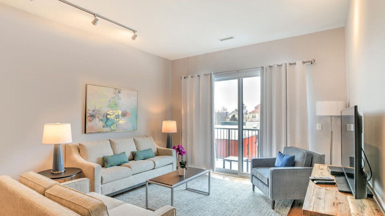 Photo of Livingroom in Asheville