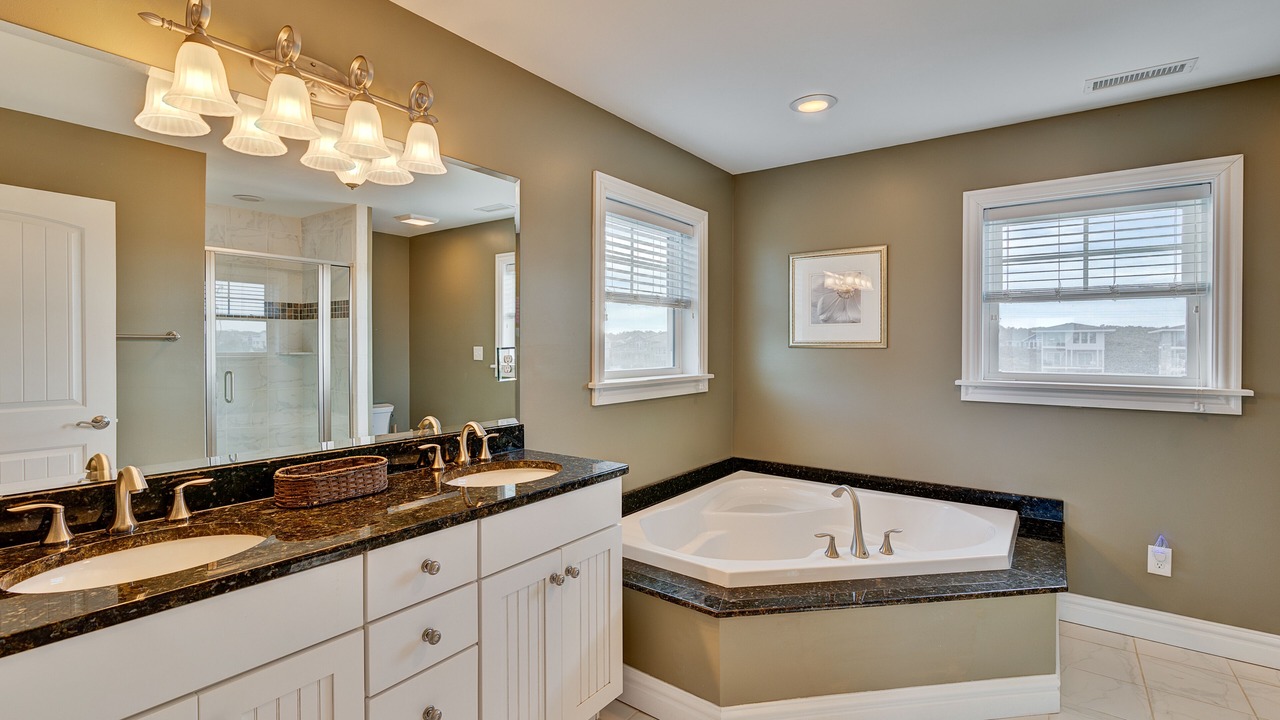 Photo of Bathroom in Southern Shores