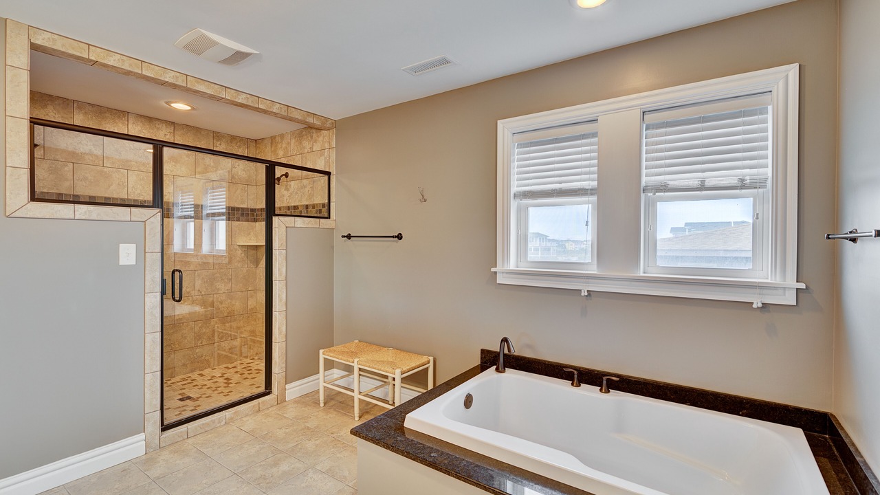 Photo of Bathroom in Southern Shores