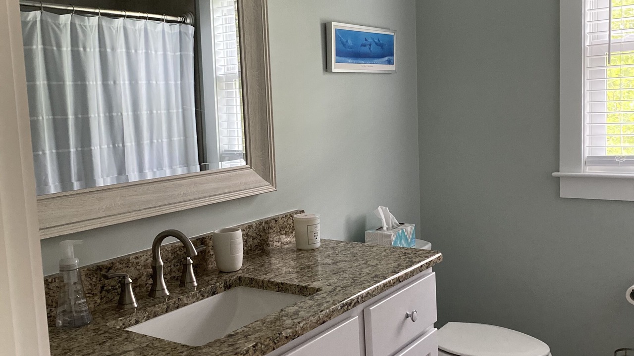 Photo of Bathroom in Kitty Hawk