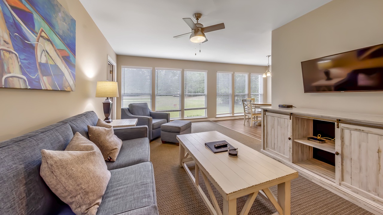 Photo of Livingroom in Fairfield Harbour