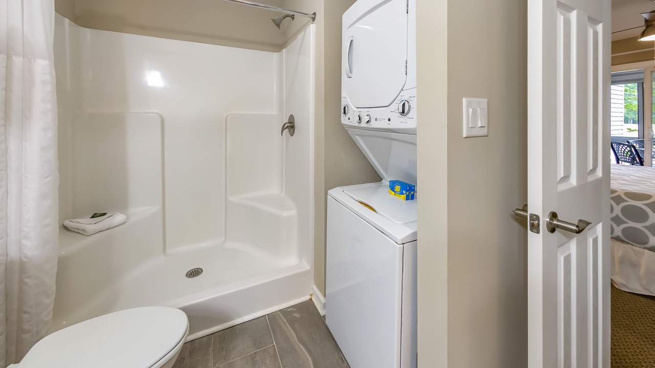 Photo of Bathroom in Fairfield Harbour