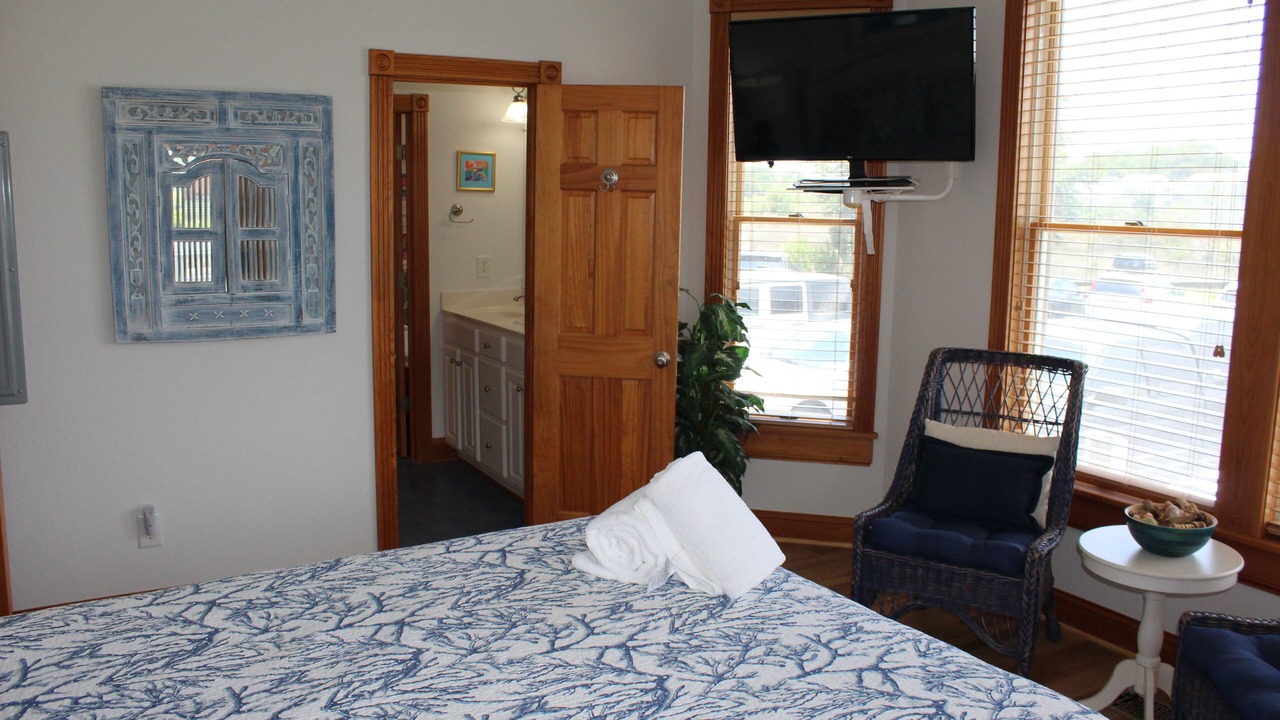 Photo of Bedroom in Manteo