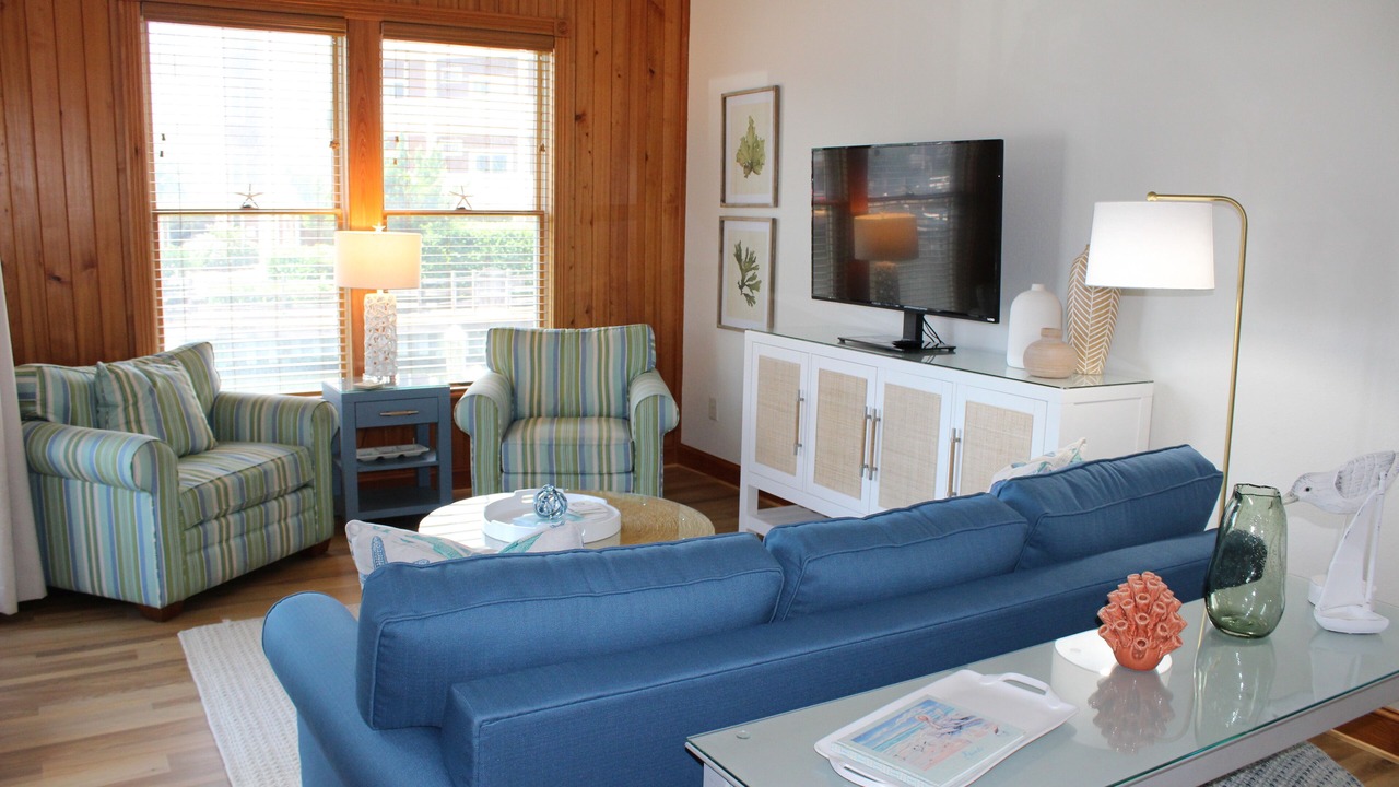 Photo of Livingroom in Manteo