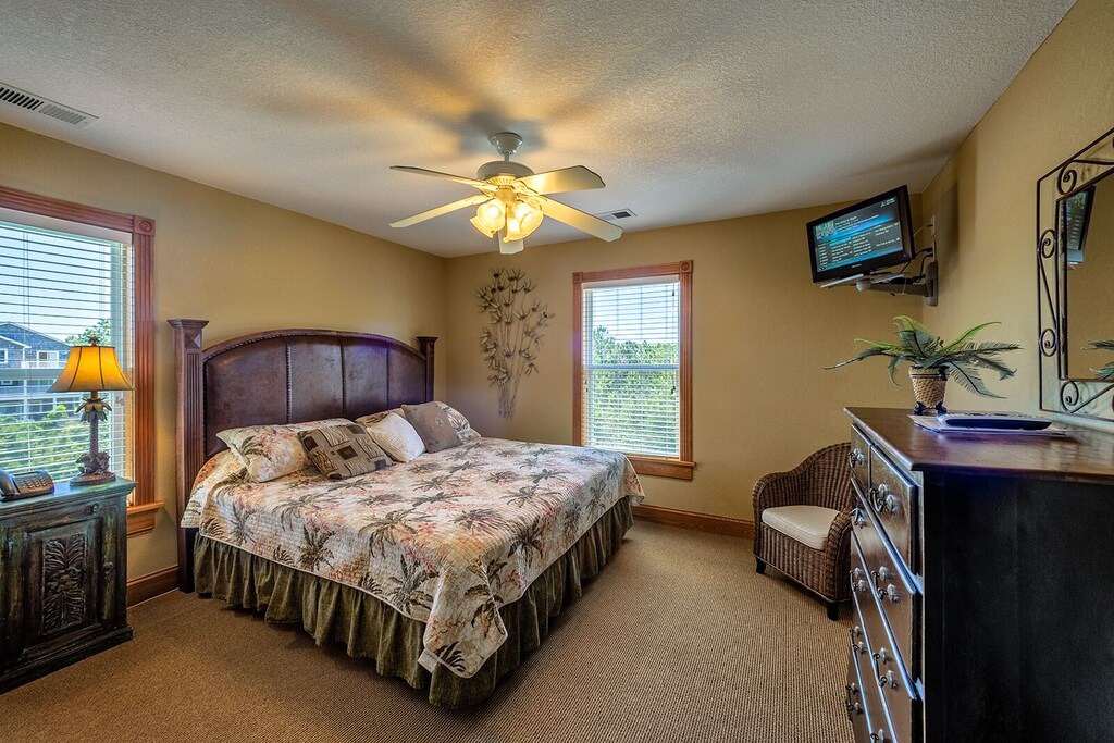 Photo of Bedroom in Wind Over Waves