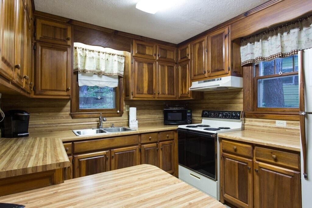 Photo of Kitchen in Chimney Rock