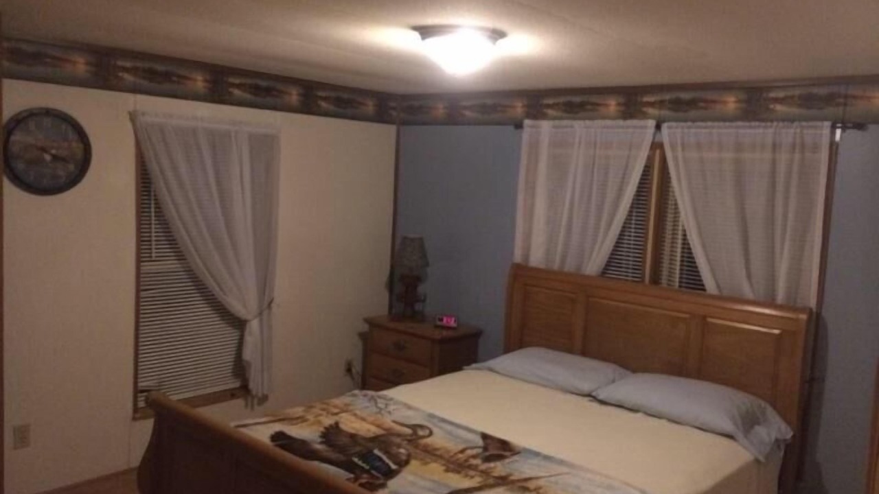 Photo of Bedroom in Cedar Island