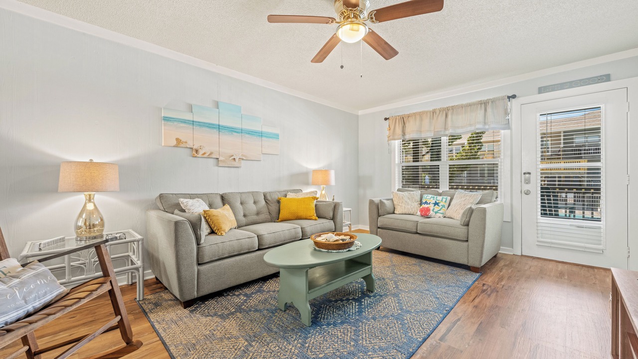 Photo of Livingroom in Ocean Sands