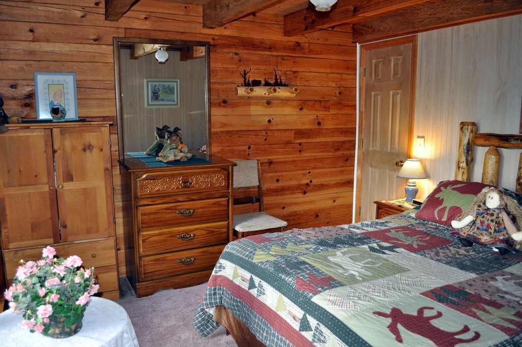 Photo of Bedroom in Waynesville