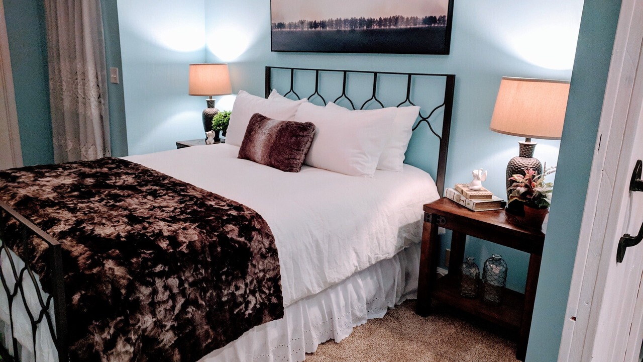Photo of Bedroom in Flat Rock