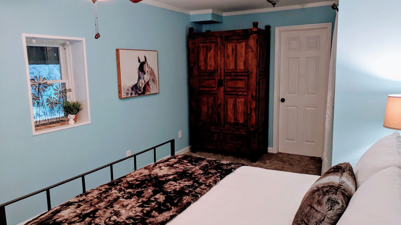 Photo of Bedroom in Flat Rock