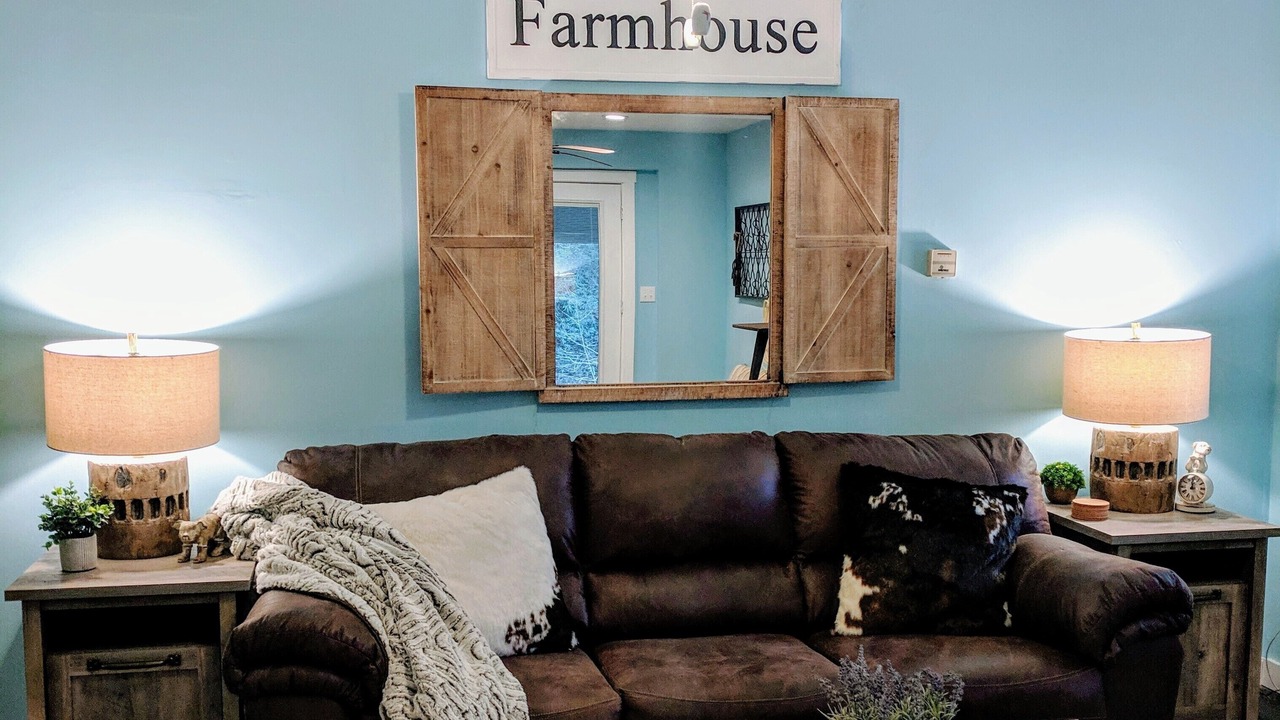 Photo of Bedroom in Flat Rock
