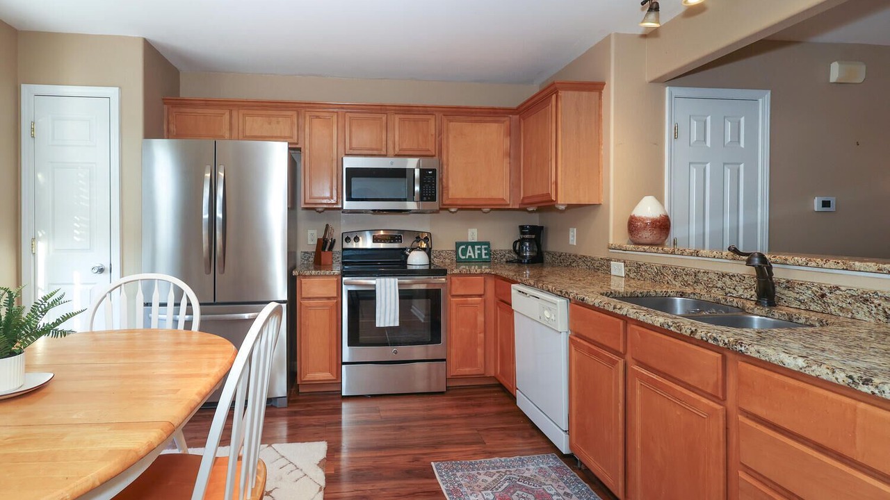 Photo of Kitchen in East Forest