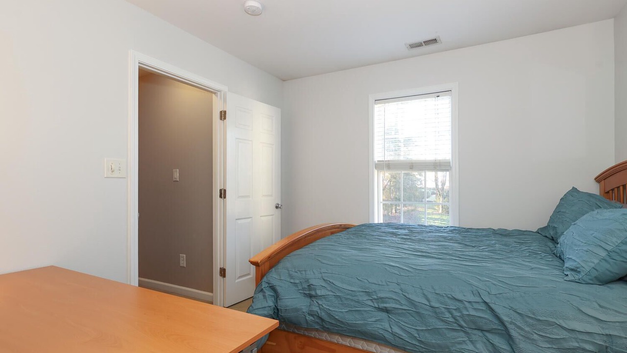 Photo of Bedroom in East Forest