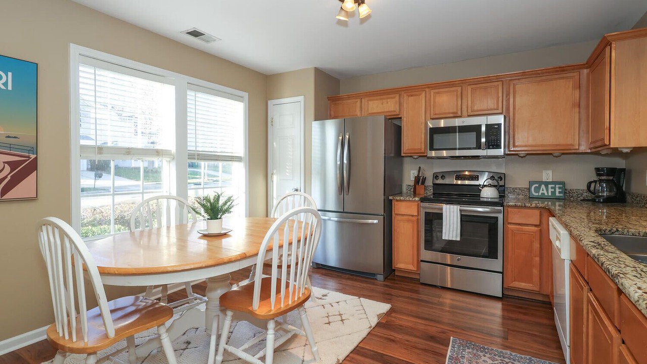 Photo of Kitchen in East Forest