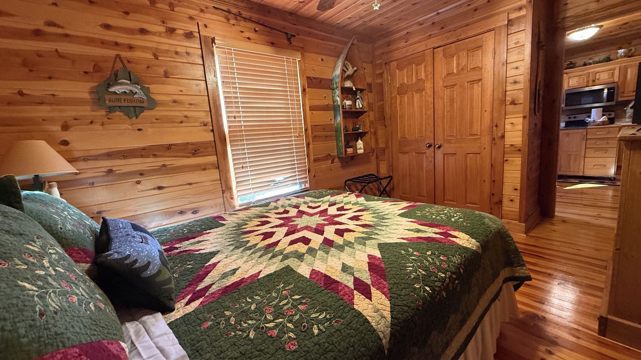 Photo of Bedroom in Mill Spring