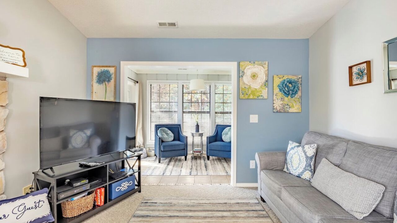 Photo of Livingroom in Franklin